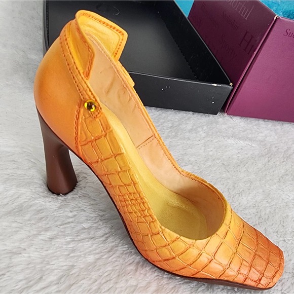 📽️Later, 'Gator- Just The Right Shoe Sculpture. Mint Condition. COA incl. Box - Picture 3 of 7